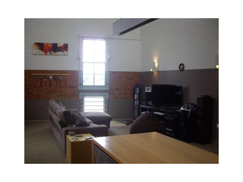 8 Skyring Terrace, Teneriffe QLD 4005