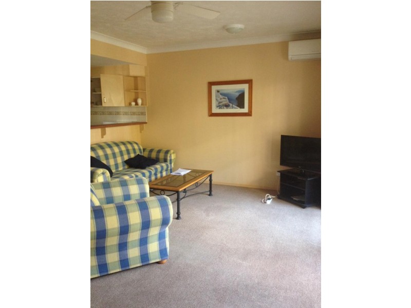 152 High Street, Southport QLD 4215