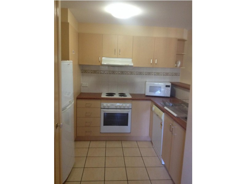 152 High Street, Southport QLD 4215