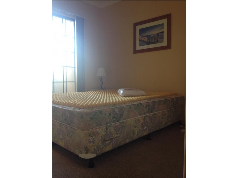 152 High Street, Southport QLD 4215