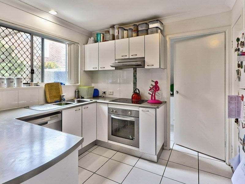 71 Elkhorn St, Enoggera QLD 4051