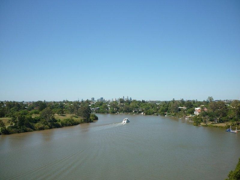 4226/205 King Arthur Terrace, Tennyson QLD 4105