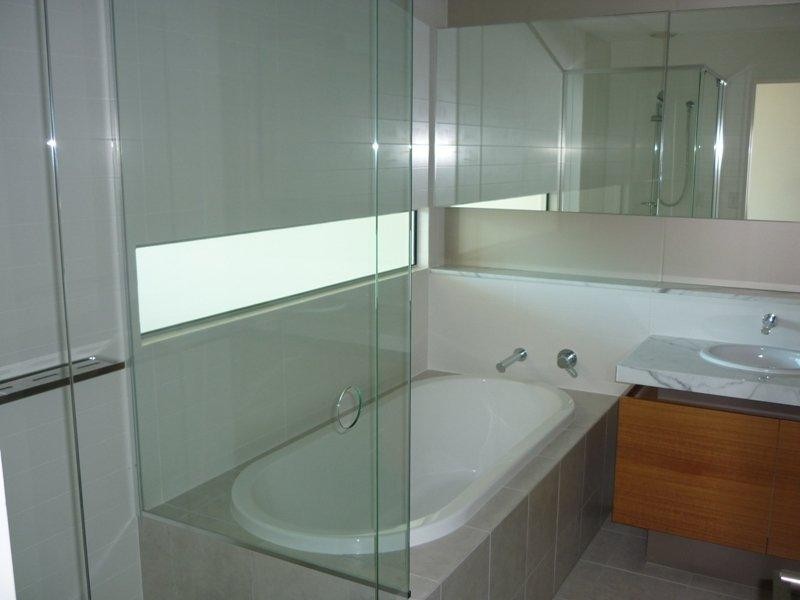 4226/205 King Arthur Terrace, Tennyson QLD 4105