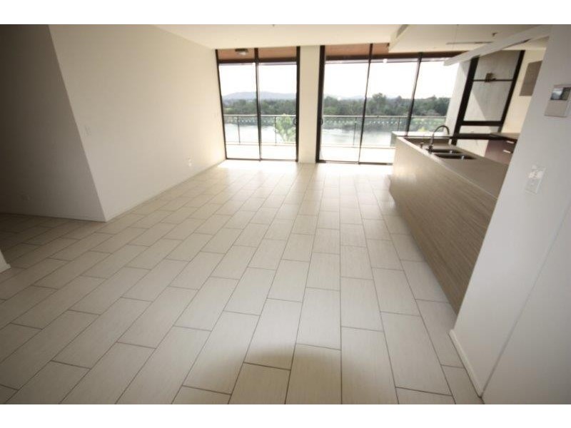 5323/197 King Arthur Terrace, Tennyson QLD 4105