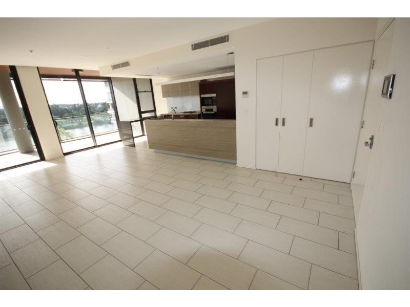 5323/197 King Arthur Terrace, Tennyson QLD 4105