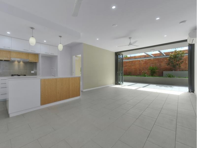 166 Sydney, New Farm QLD 4005