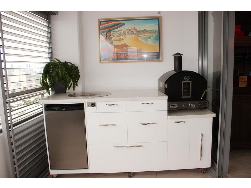 105 Scarborough Street, Southport QLD 4215