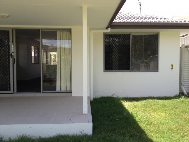 Pacific Pines QLD 4211