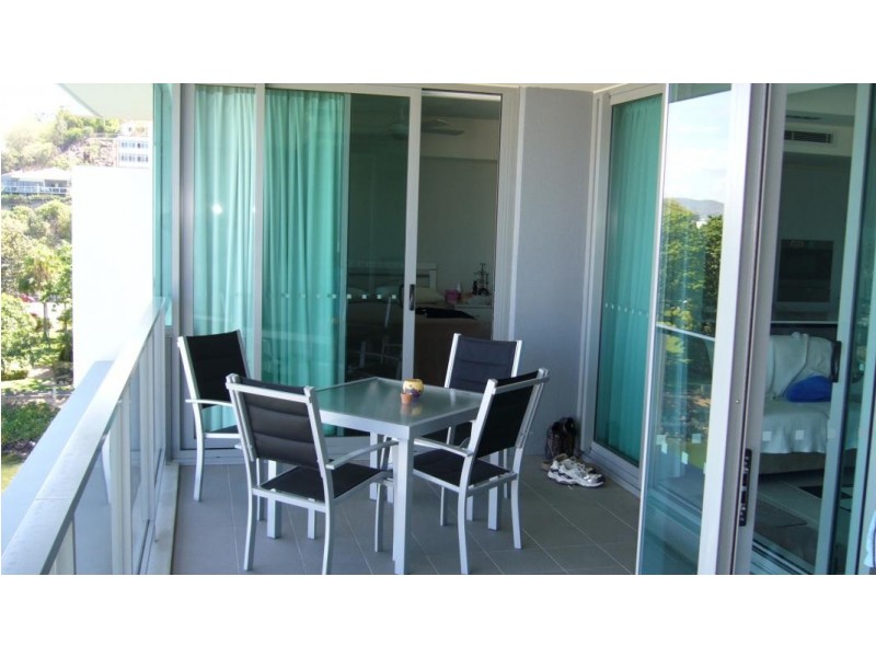 2605/6 Mariners Drive, Townsville City QLD 4810