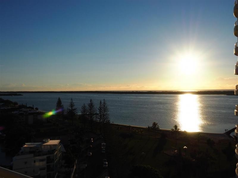 Reception / 7 Oatland Esplanade, Runaway Bay QLD 4216