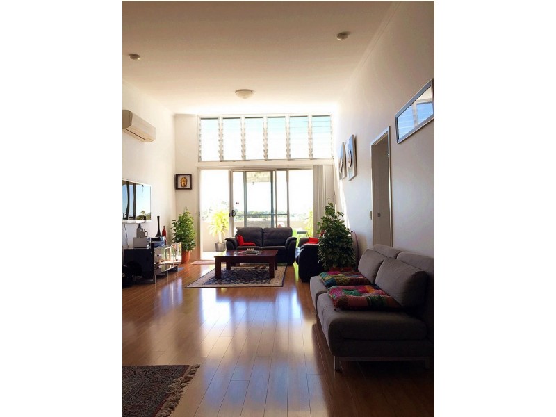 24 Allwood St, Indooroopilly QLD 4068