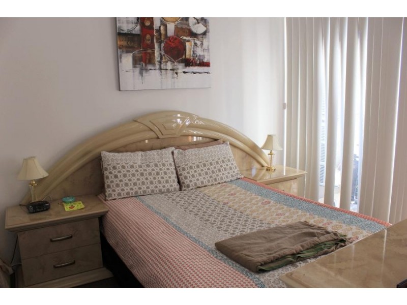 24 Allwood St, Indooroopilly QLD 4068