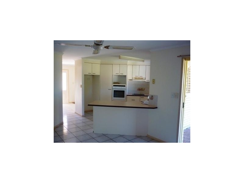 44 Merlin Drive, Urangan QLD 4655