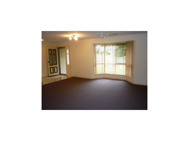 44 Merlin Drive, Urangan QLD 4655