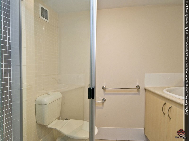 720 / 25 Lake Orr Drive, Robina QLD 4226