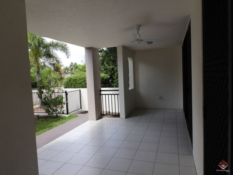6-24 Henry Street, West End QLD 4810