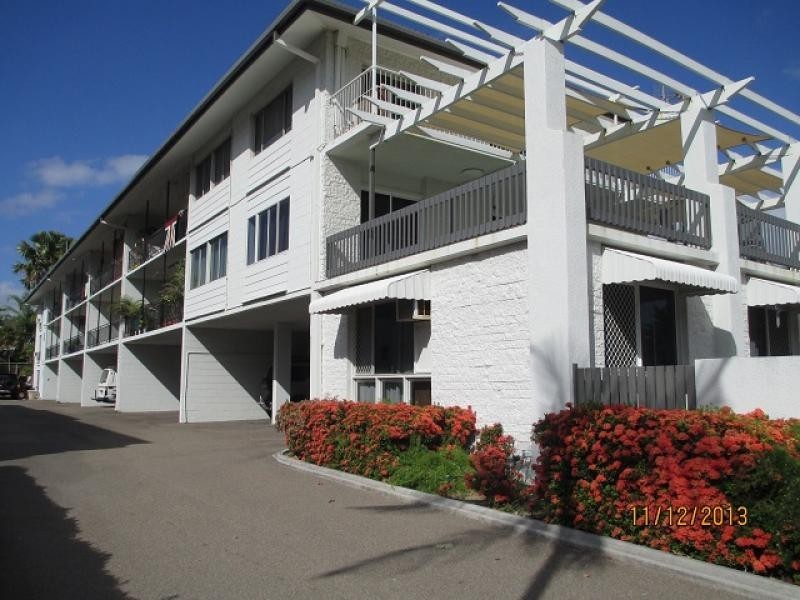 98 The Strand, North Ward QLD 4810