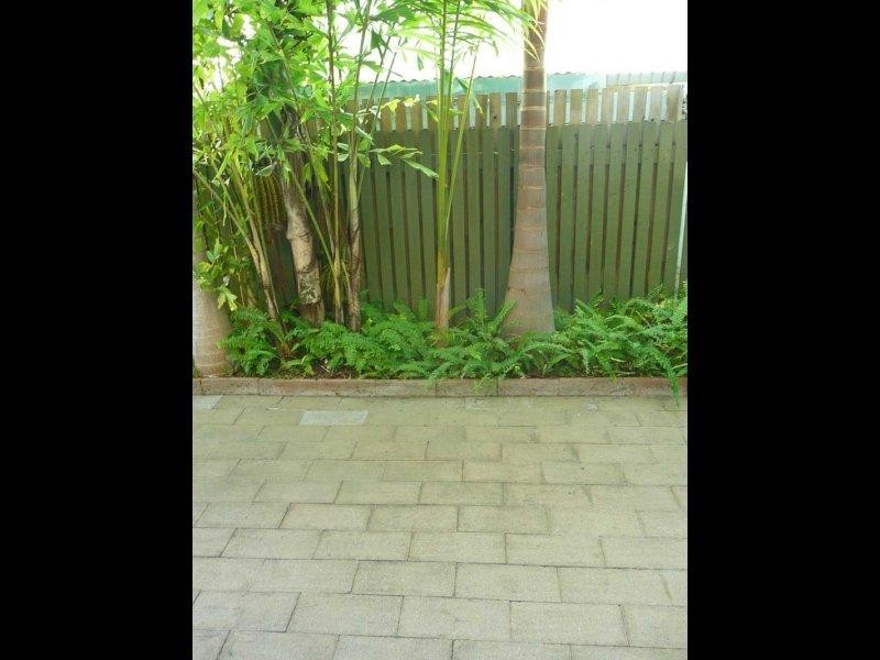 4/104 Cook Street, North Ward QLD 4810