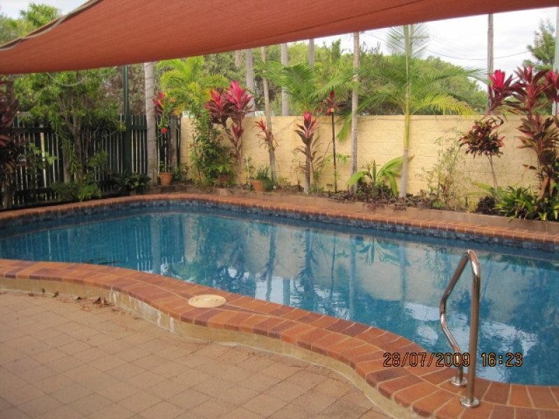 104 Cook Street, North Ward QLD 4810