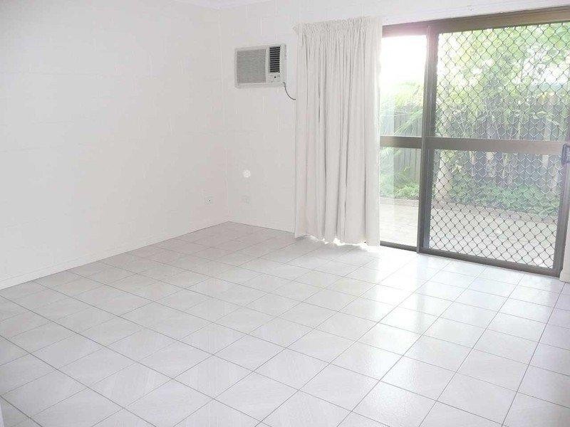 104 Cook Street, North Ward QLD 4810