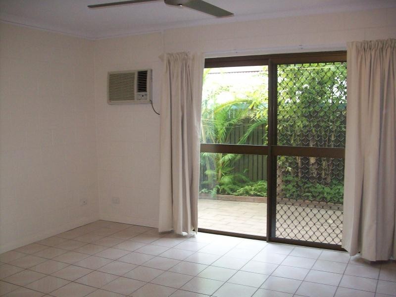 104 Cook Street, North Ward QLD 4810