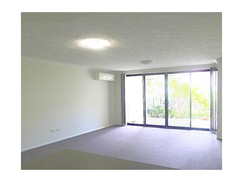 35 Hamilton Road, Moorooka QLD 4105