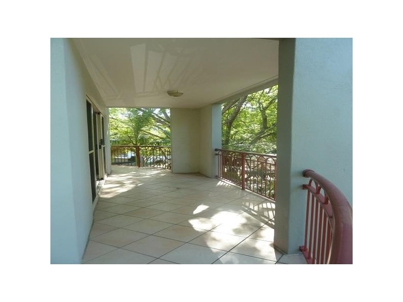 176 Sydney, New Farm QLD 4005