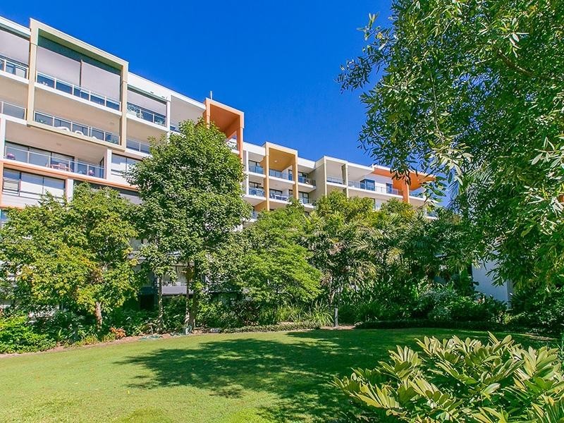 235/10 Pidgeon Cl., West End QLD 4101