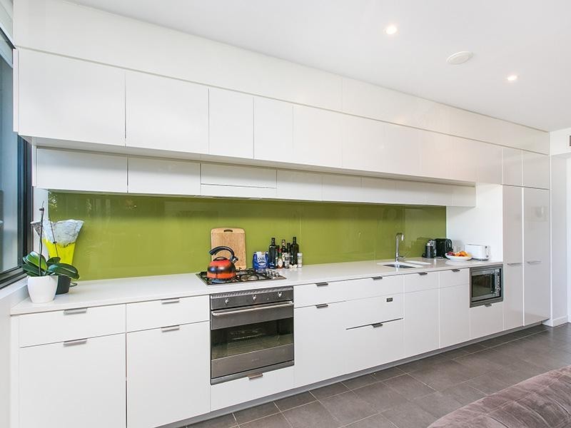 235/10 Pidgeon Cl., West End QLD 4101