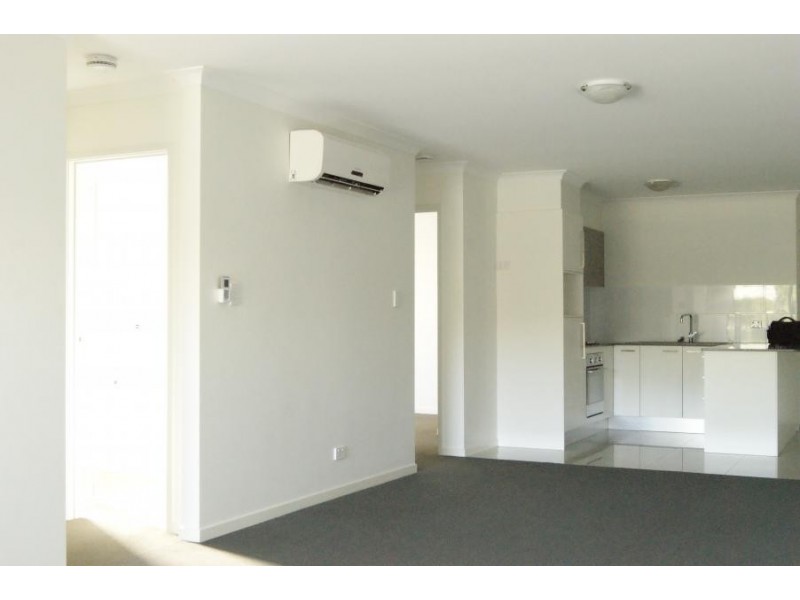 28 Carl Street, Woolloongabba QLD 4102