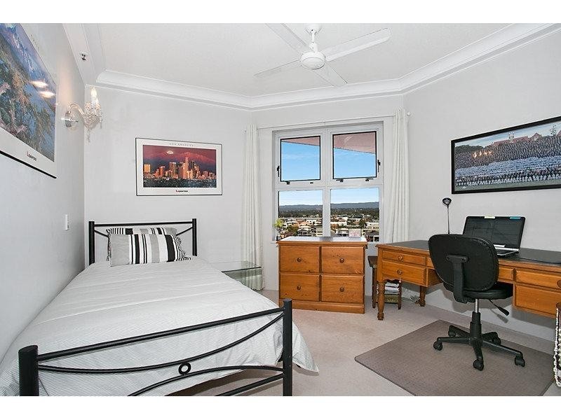 12 Commodore Drive, Main Beach QLD 4217