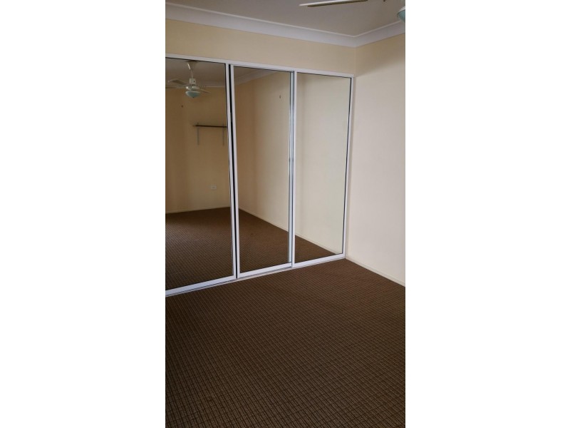 128 Benowa Road, Southport QLD 4215