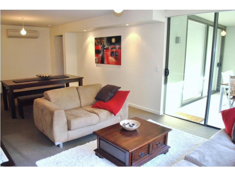 8 Musgrave St, West End QLD 4101