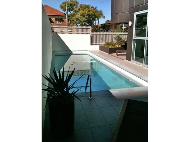 75 Barker Street, New Farm QLD 4005