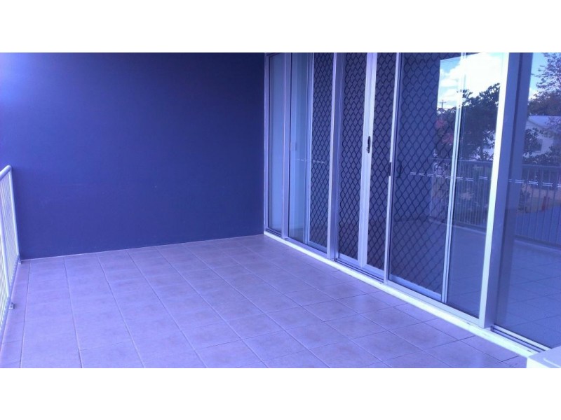2 / 6 Ewart, Clontarf QLD 4019