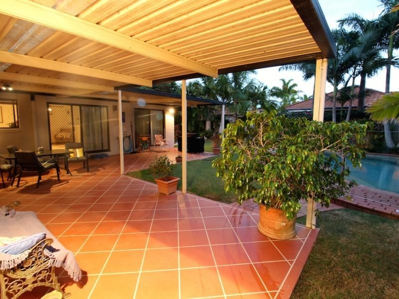 101 Dunlin Drive, Burleigh Waters QLD 4220