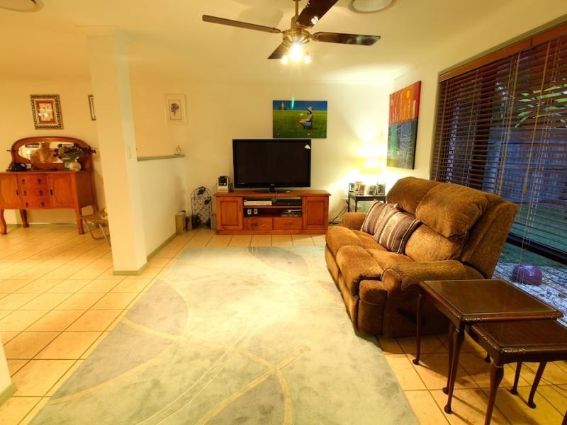 101 Dunlin Drive, Burleigh Waters QLD 4220