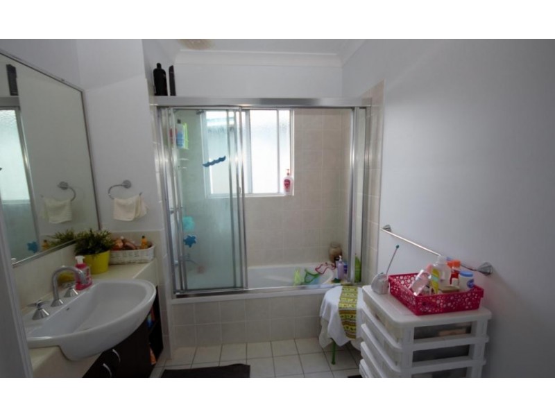 8 Sauvignon Parade, Upper Coomera QLD 4209