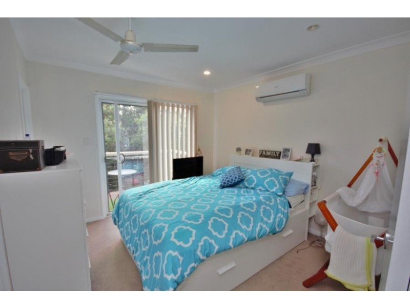 8 Sauvignon Parade, Upper Coomera QLD 4209