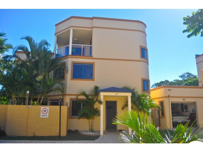 10 / 33 Elizabeth Street, Urangan QLD 4655