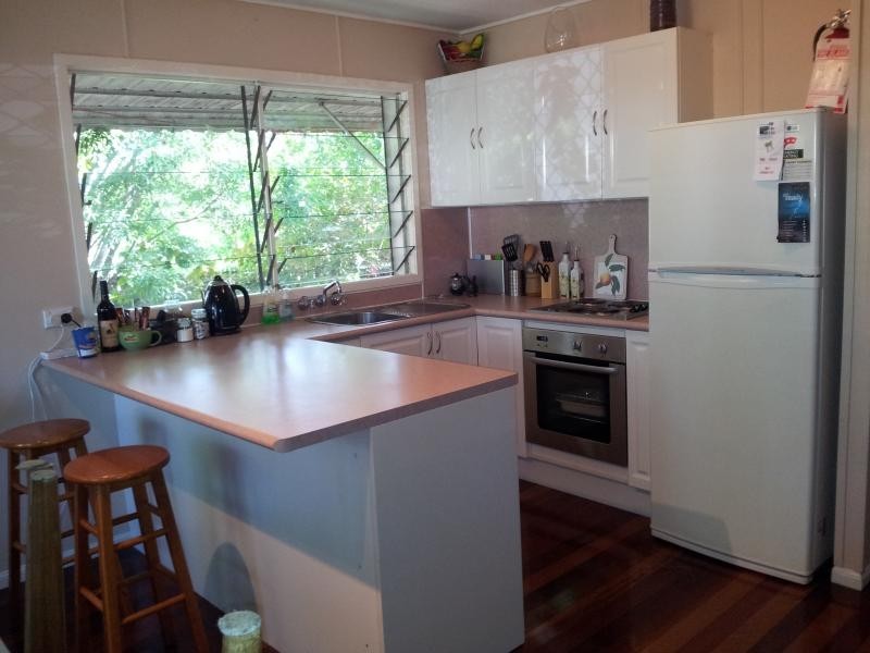 5 Morley Street, West Gladstone QLD 4680