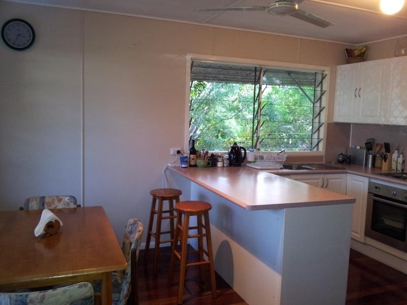 5 Morley Street, West Gladstone QLD 4680