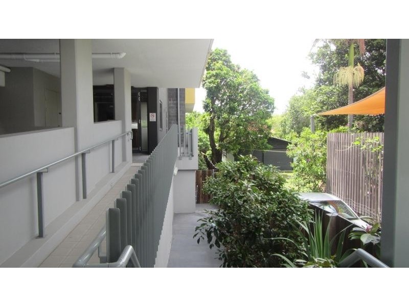 40 Carl Street, Woolloongabba QLD 4102