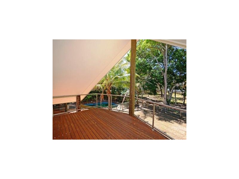 4 HOWEA CRT, Dundowran Beach QLD 4655