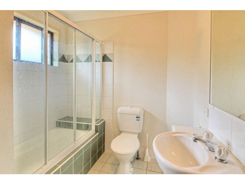 1 Sunny Court, Sunnybank Hills QLD 4109