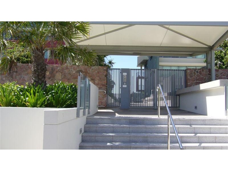 1205/6 Mariners Drive, Townsville City QLD 4810