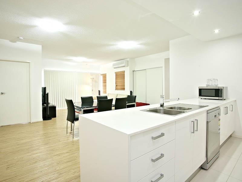 107/28 Ferry Rd, West End QLD 4101