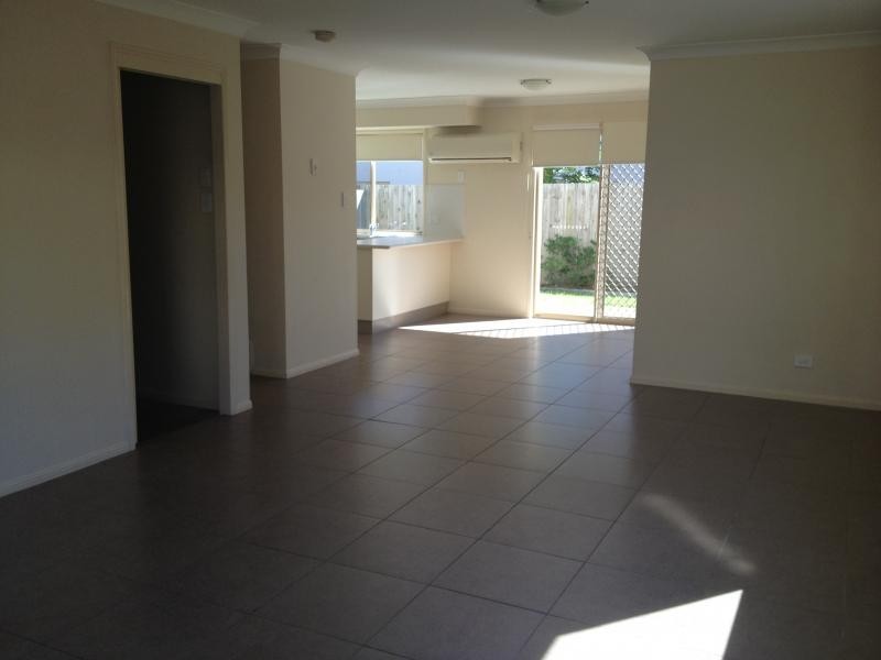 36-50 Johnston Street, Carina QLD 4152