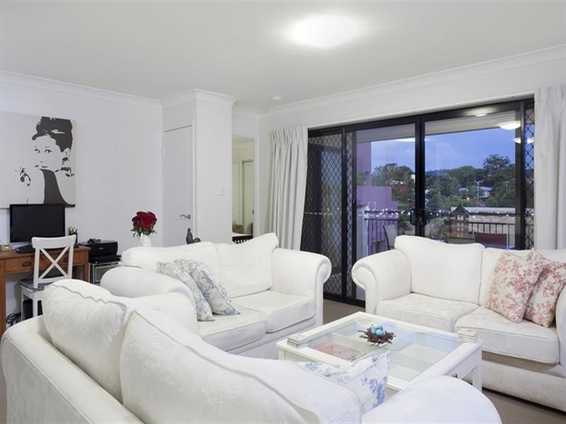 2D / 35 Hamilton Road, Moorooka QLD 4105