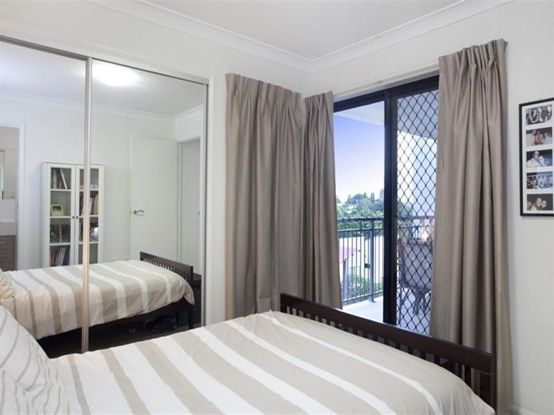 2D / 35 Hamilton Road, Moorooka QLD 4105